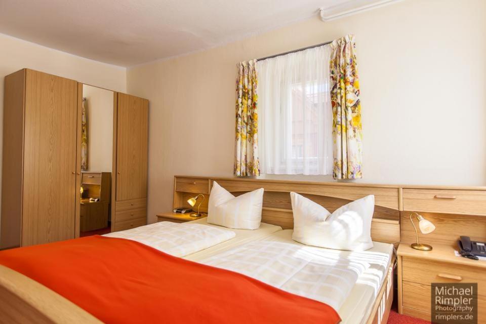 Wanderhotel Sonnebergbaude 瓦尔特尔斯多夫 外观 照片