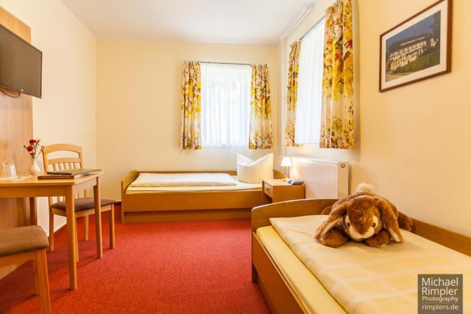 Wanderhotel Sonnebergbaude 瓦尔特尔斯多夫 外观 照片