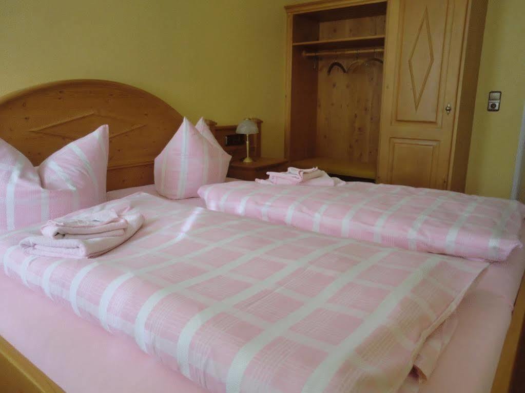 Wanderhotel Sonnebergbaude 瓦尔特尔斯多夫 外观 照片